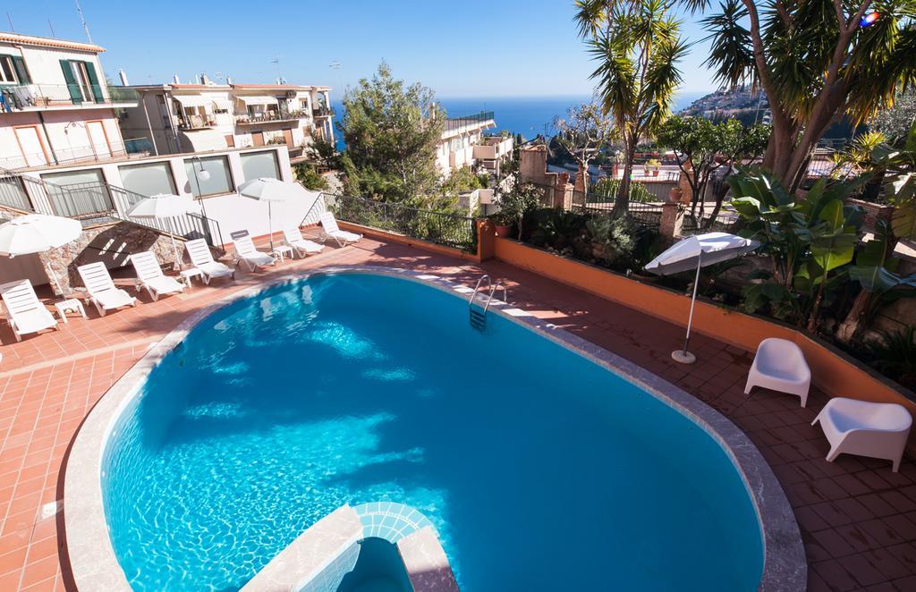 Andromaco Palace Hotel Taormina Exterior photo