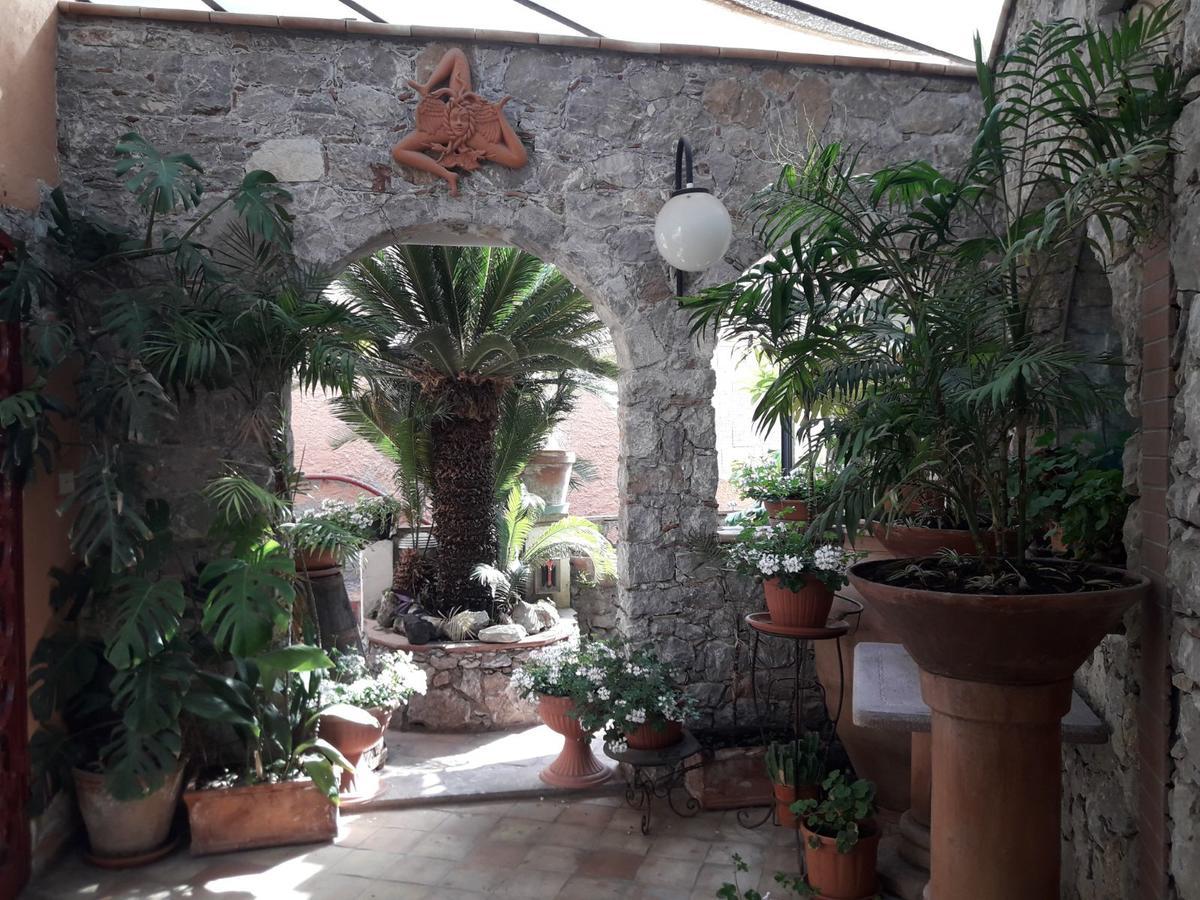Andromaco Palace Hotel Taormina Exterior photo