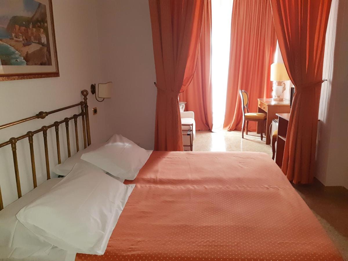Andromaco Palace Hotel Taormina Exterior photo